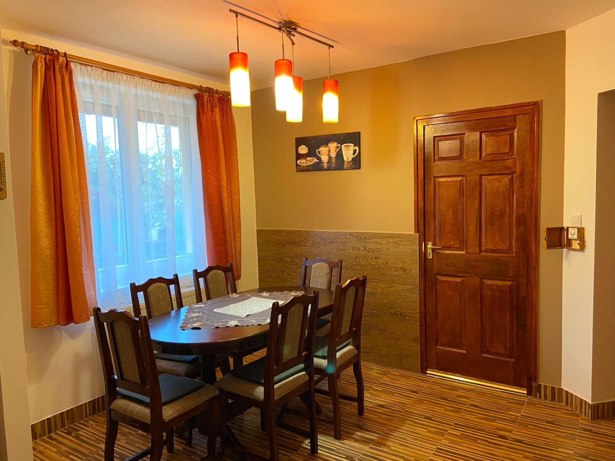 Vadrozsa Vendeghaz-Apartman Демьен Экстерьер фото